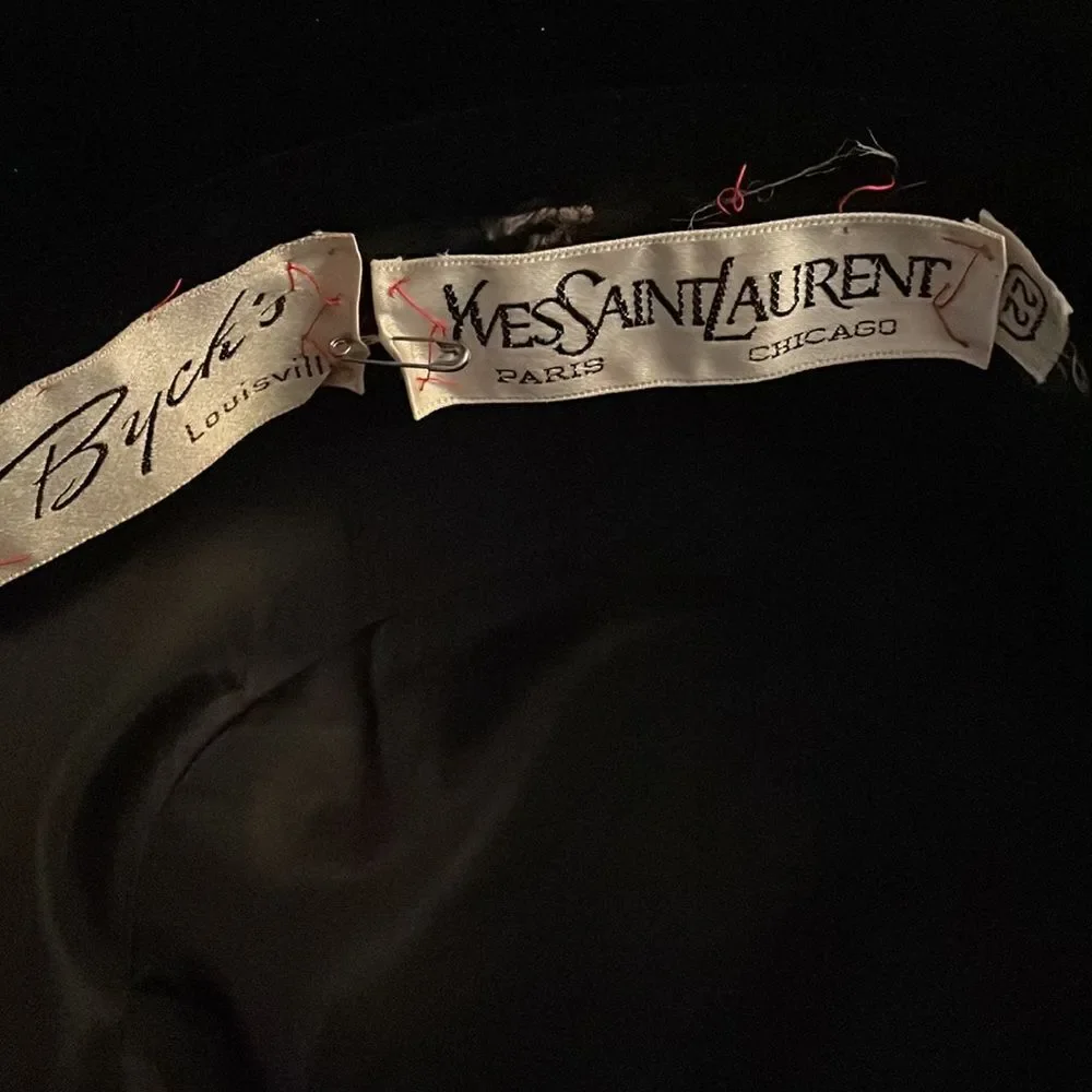**Host Pick** VTG Yves Saint Laurent Velvet Beret Hat with Bow Circa 1960